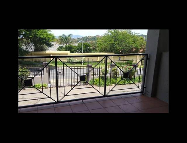 3 BEDROOM TOWNHOUSE FOR SALE IN BASSONIA